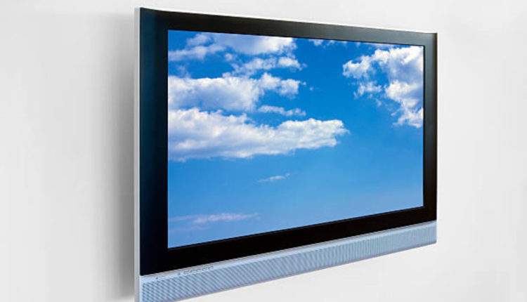 Proper Installation of Wall-Mounted LCD TV