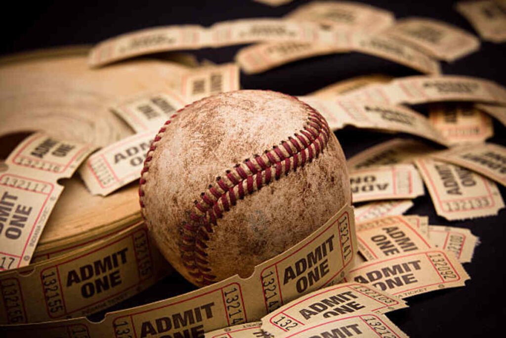 Methods for Using 82 Lottery Forecasts Effectively