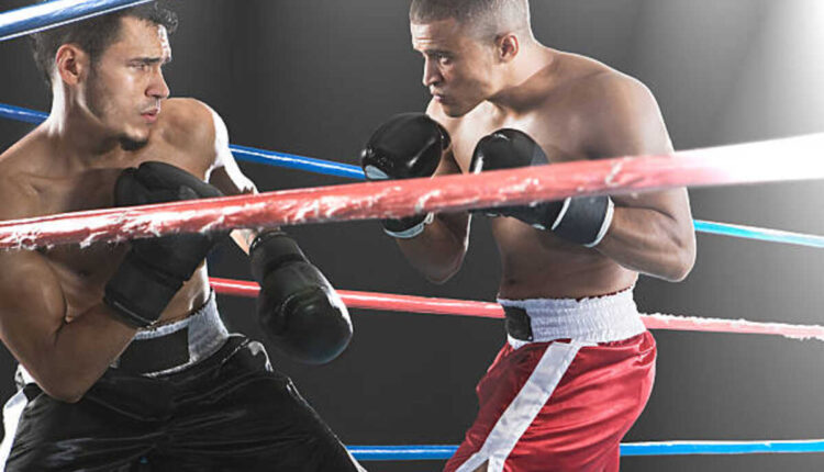 The particular Evolution of Game Tournament Over Time