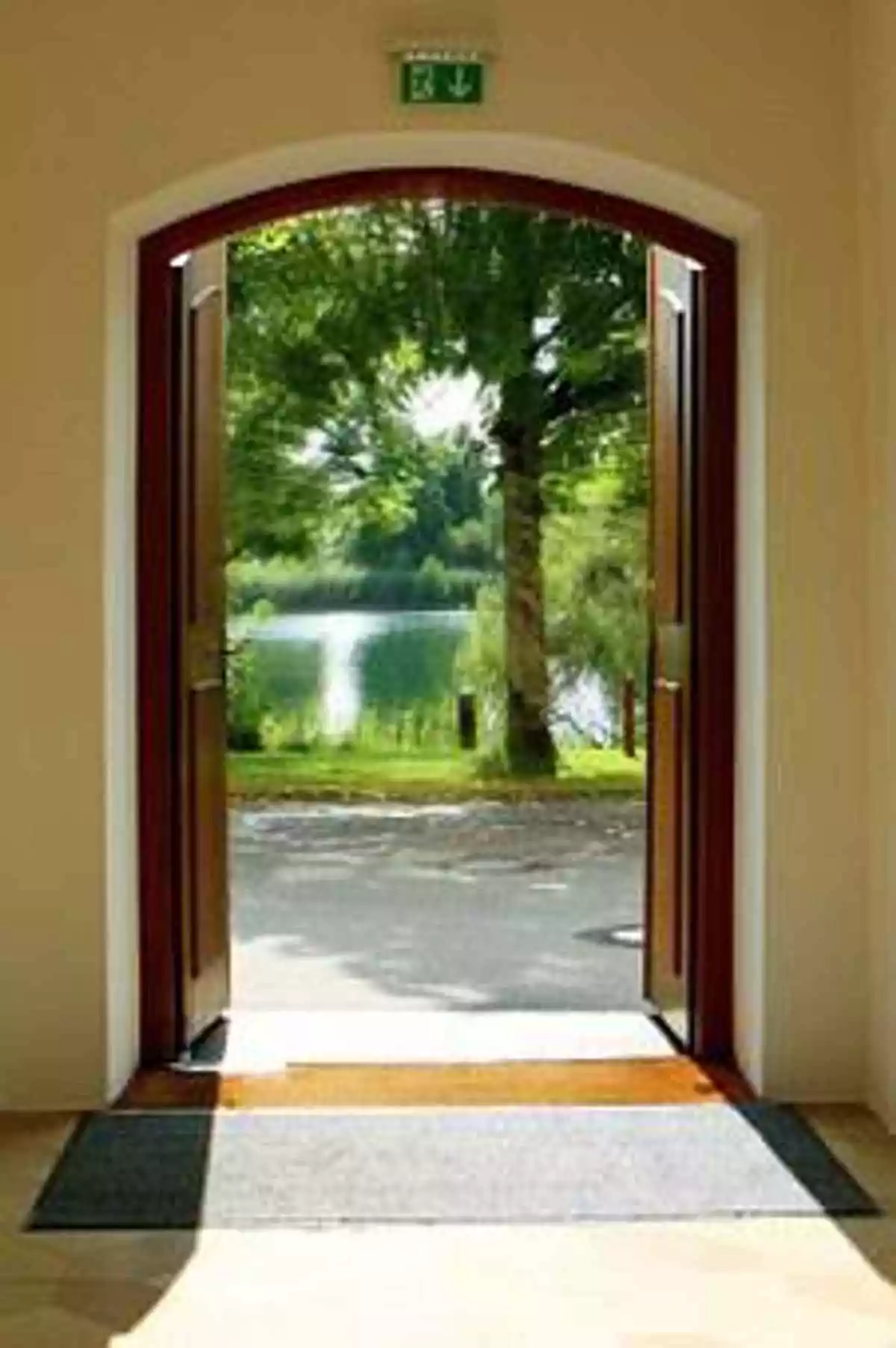 How you can Keep Your Entrance Sliding Entrance doors Functional And Reliable