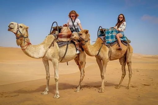 Greece or Camel-Treking