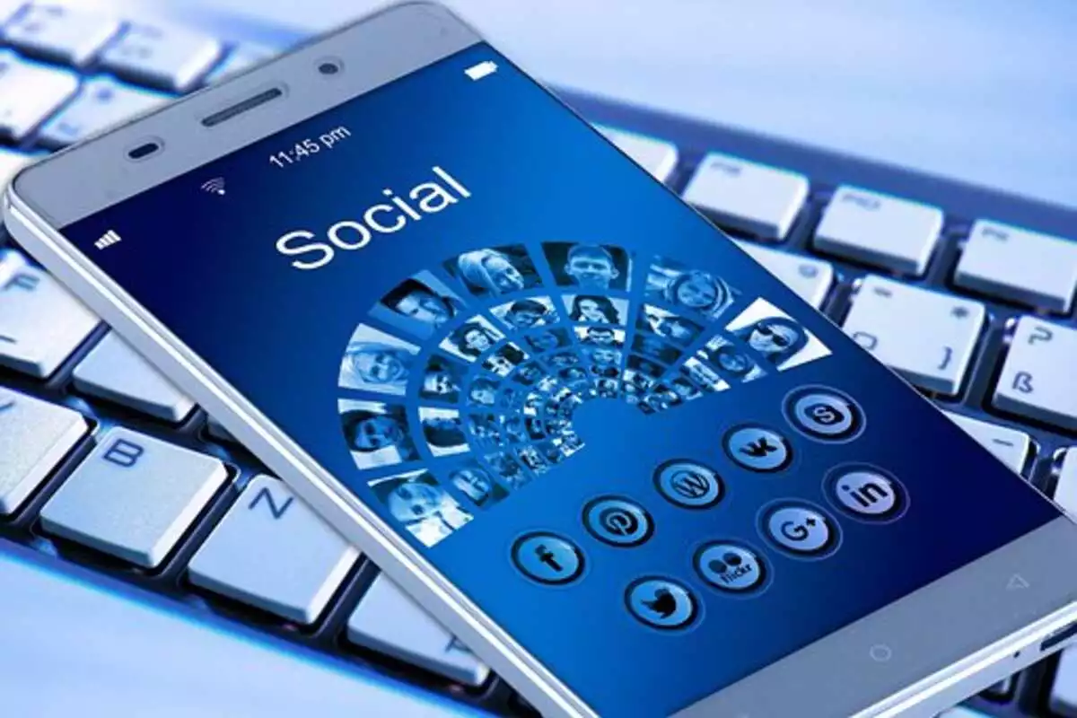 How to Use Social Media to Promote Your Multi-Level-Marketing Company